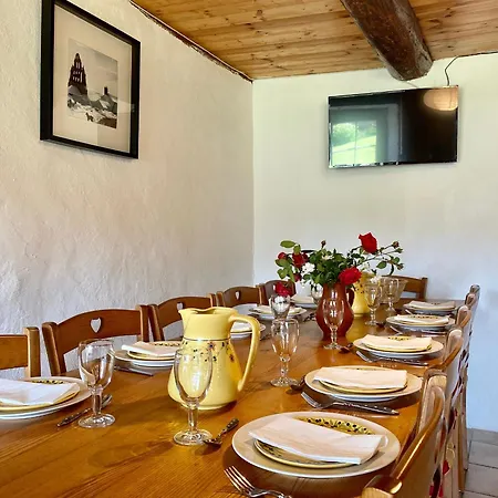 Vakantiehuis 10 Pers Avec 4 Et 3 Salles D'eau, Animaux Admis - Fr-1-582-94 La Besseyre-Saint-Mary